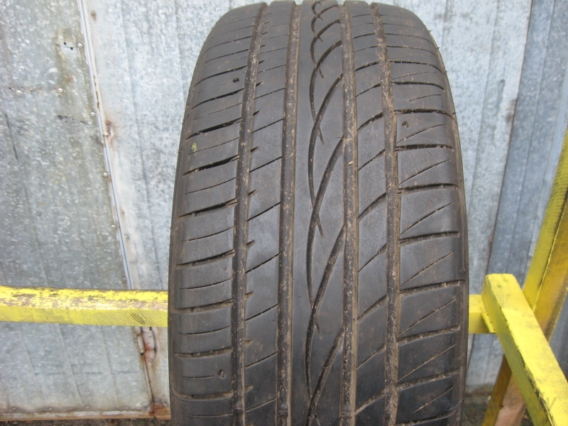 Falken Ziex ZE912 94W