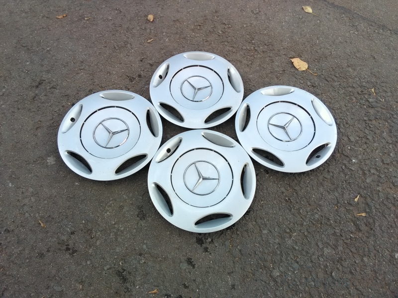 Mercedes dekorativie diski 