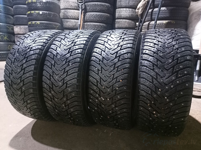 Nokian Hakkapeliitta 8 103T