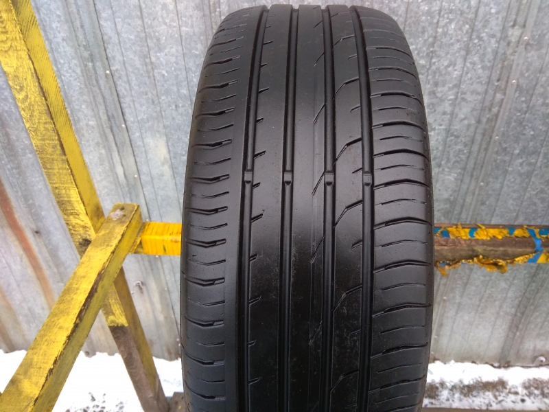 Continental Premium Contact 2 84V