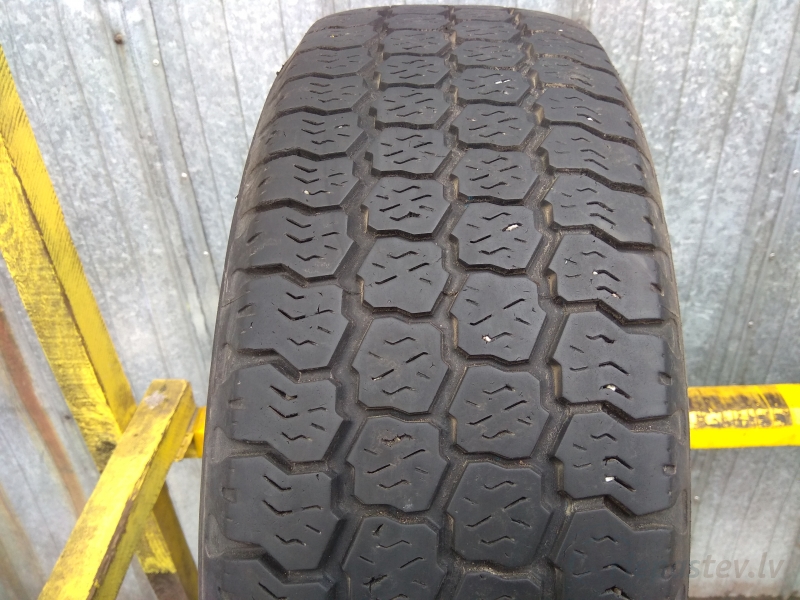 Good Year Cargo Vector 102R