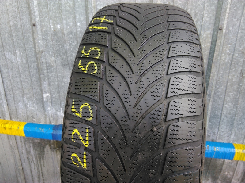 Good Year Ultra Grip Ice 2 101T