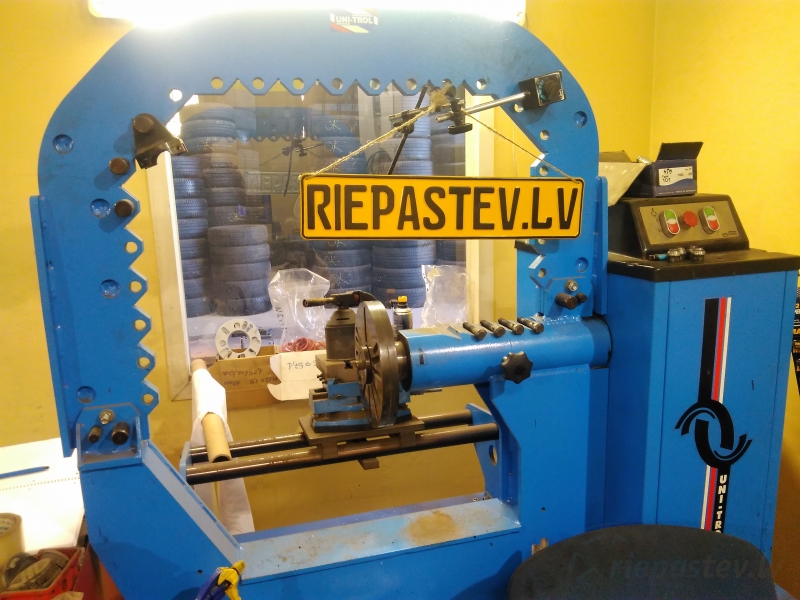 Riepu / disku serviss Disku taisnošana 