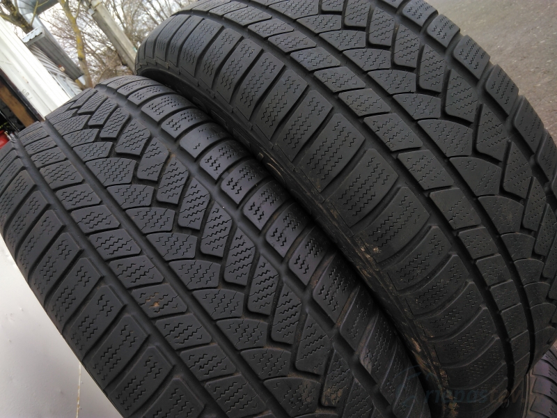 Continental 4x4 Winter Contact 106H