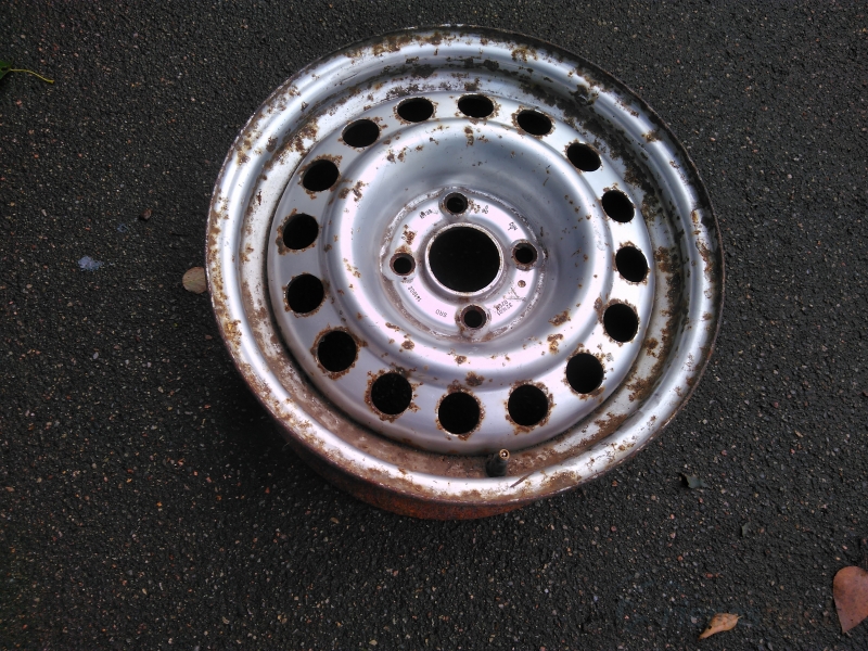 Volkswagen, Audi, BMW, Opel, Toyota, Mazda, Honda, Mitsubichi, Hyundai, Mazda tērauda diski 