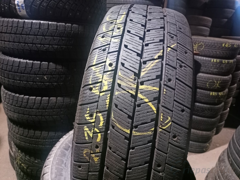 Interstate Winter Van WT-ST 3D 115R