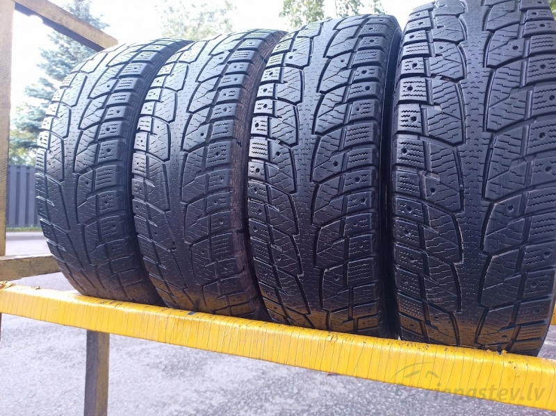 Hankook Winter I'Pike LT 115R