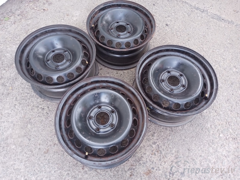 Renault tērauda diski 