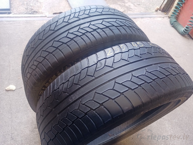 Achilles Desert Hawk UHP 105V