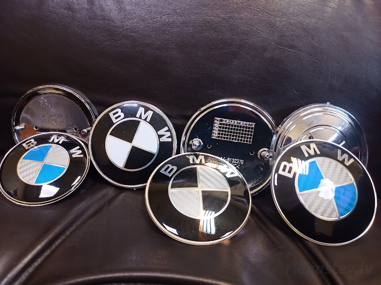 BMW Pārsega / bagažnieka emblema 74mm, 82mm 