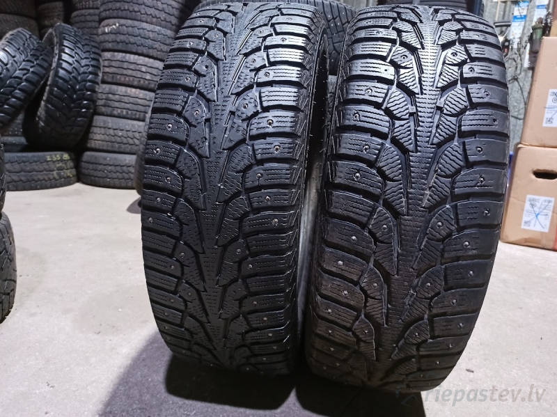 GT Radial Maxmiler Ice 121R