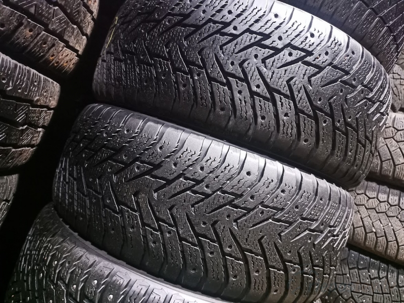 Nokian Hakkapeliitta 8 SuV 103T