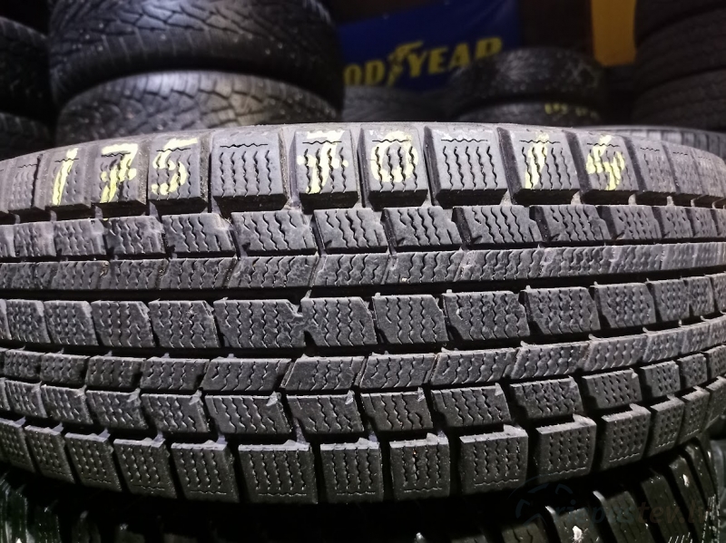 Dunlop Graspik DS3 84Q