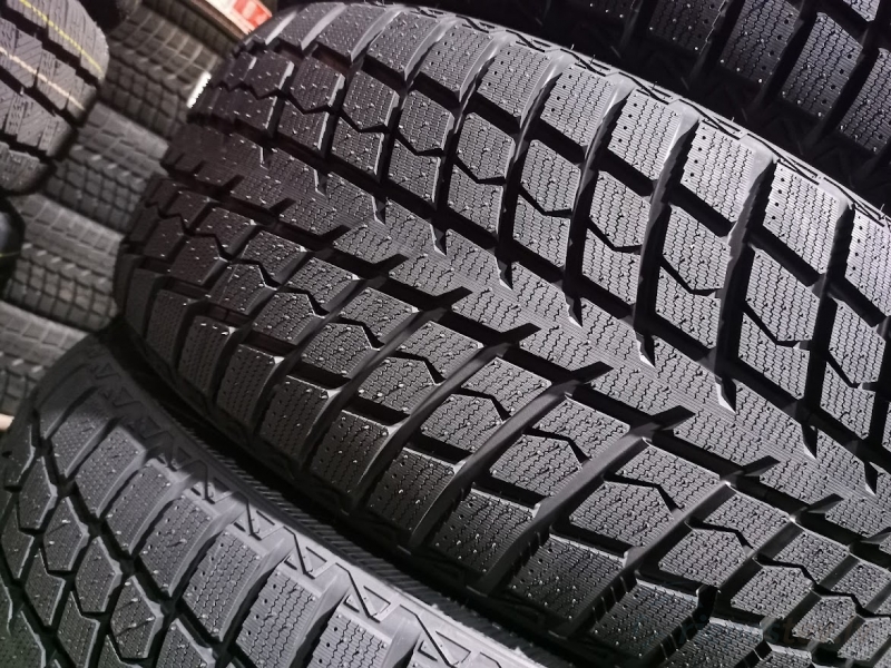 GreenMax Winter Ice I-15 Suv 102T