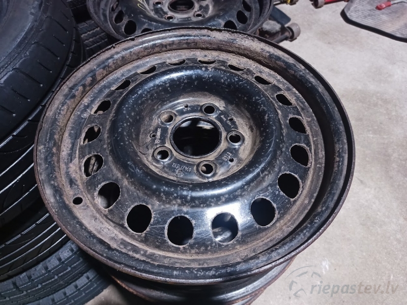 Mercedes tērauda diski 