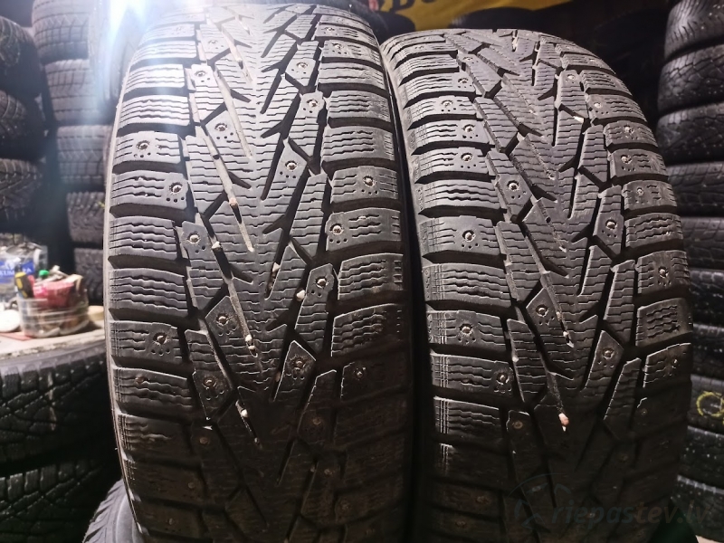 Nokian Hakkapeliitta 7 94T
