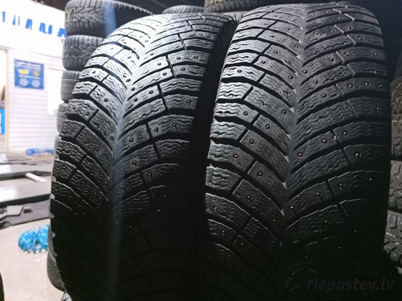 Michelin X-Ice North 4 99T