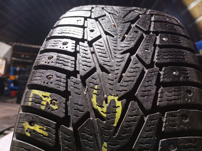 Nokian Hakkapeliitta 7 98T