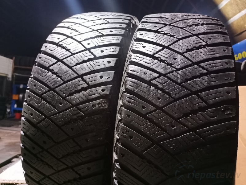 Good Year Ultra Grip Ice Arctic 98T