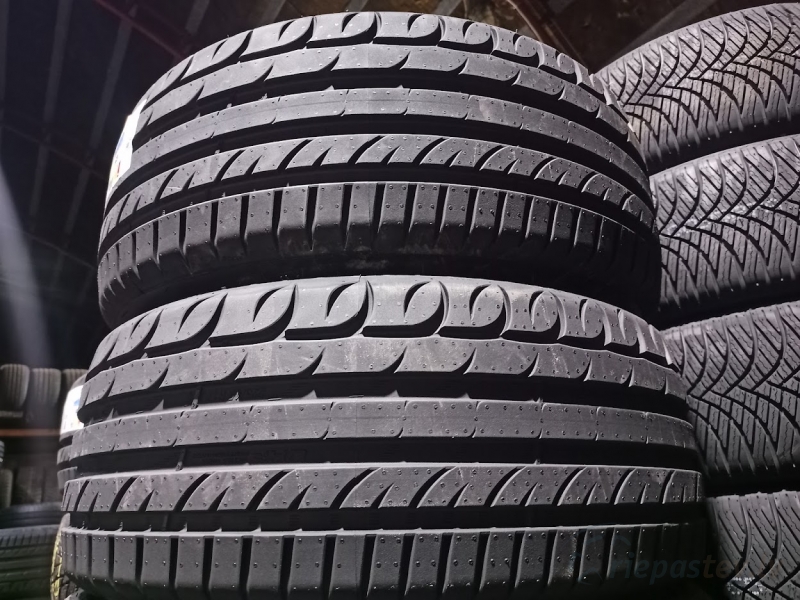 Kormoran Ultra High Performance 94V