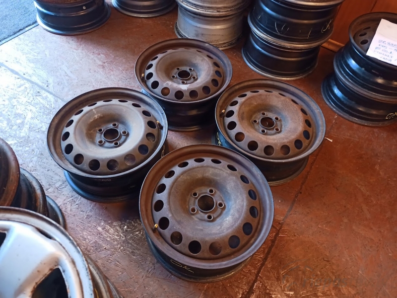 Volkswagen tērauda diski 