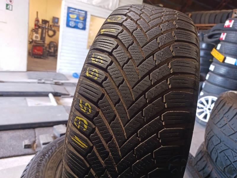 Continental Winter Contact TS860 87H