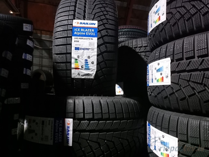 Sailun Ice Blazer Alpine Evo 1 97V