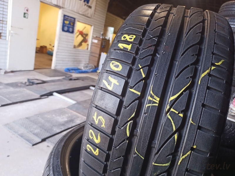 Bridgestone Potenza RE050A 92Y