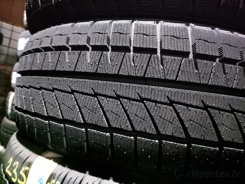 Sailun Ice Blazer Arctic Evo 101H