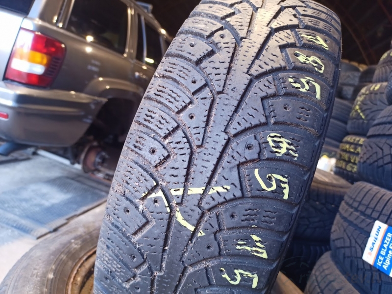 Nokian Hakkapeliitta 5  92T