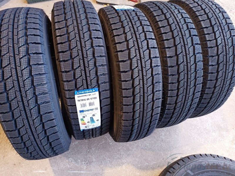 Triangle SnowLink Van LL01 107Q