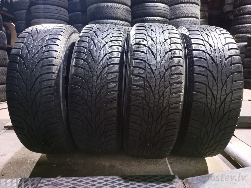 Kumho Winter Craft Ice  107T