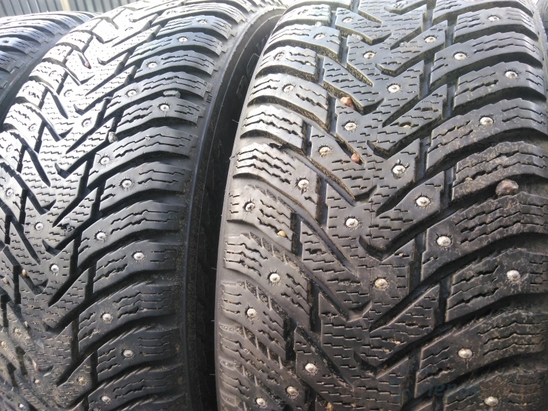 Nokian Hakkapeliitta 8 94T