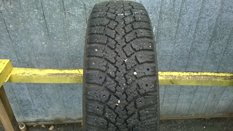 Nokian Hakkapeliitta 1 79T