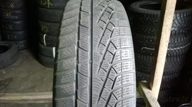 Pirelli SottoZero 210 100H