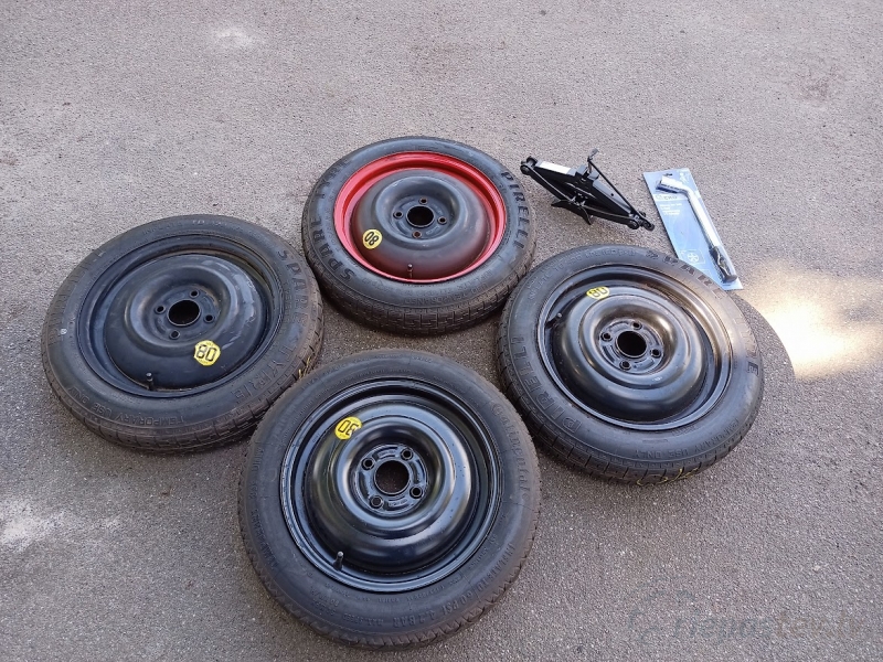 Ford rezerves ritenis  