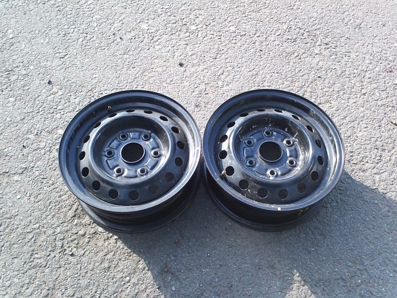 Toyota HI-Ace (2WD), dzelzs diski (2 gab) 