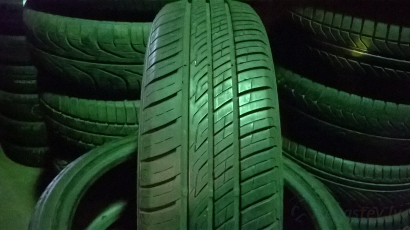 Barum Brillantis 2 81H