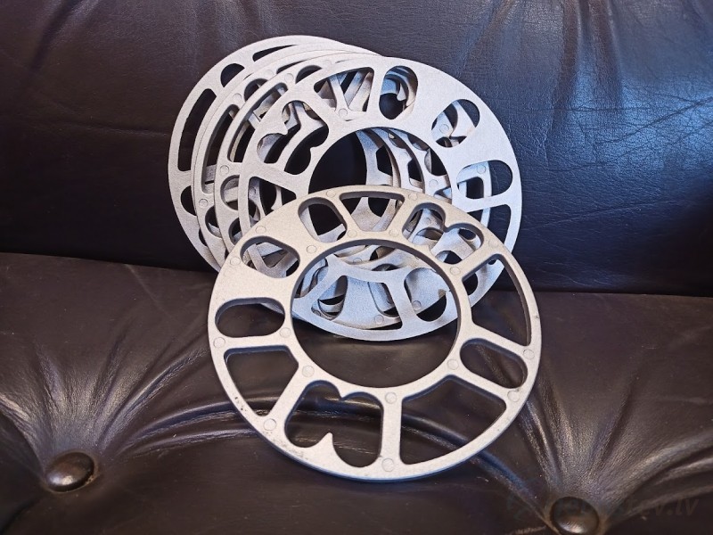 Distanceri flanči(starplikas) universālie 3mm 