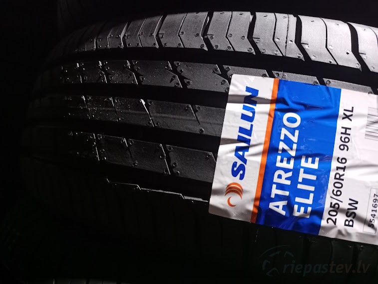 Sailun Atrezzo Elite 96H