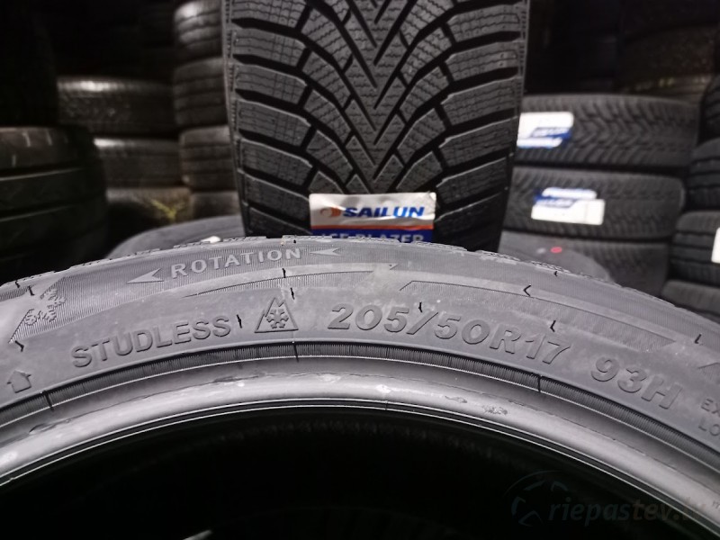 Sailun Ice Blazer Alpine+ 93H