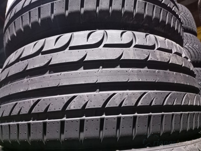 Kormoran Ultra High Performance 94V