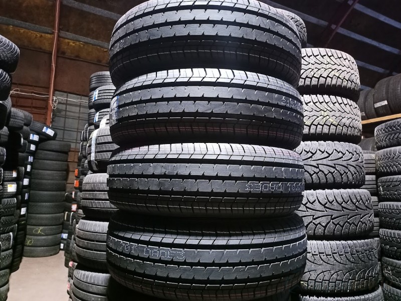 Triangle Connex Van 107T