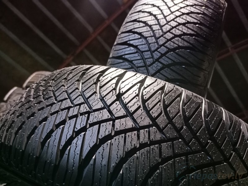 GoodRide All Season Elite Z-401 91W