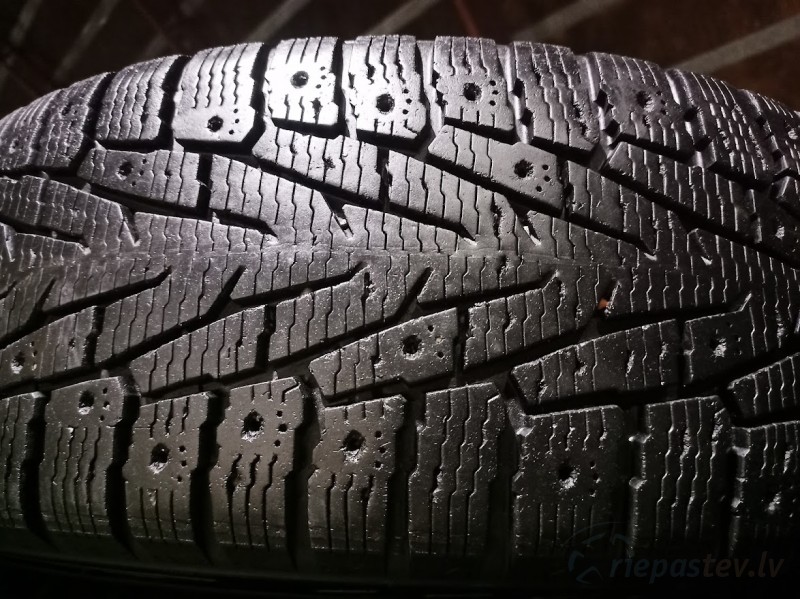 Nokian Hakkapeliitta 7 SuV 106T