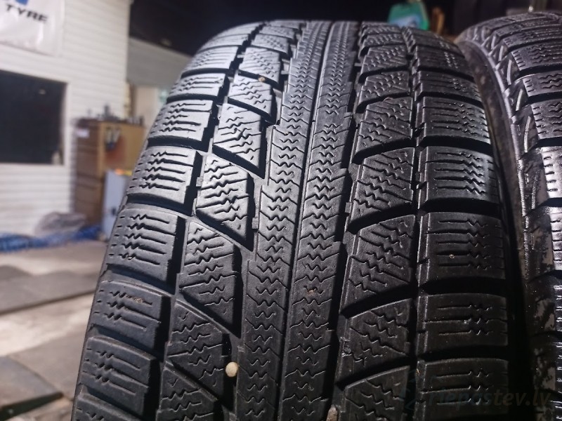 Diamondback Snow Lion 102T