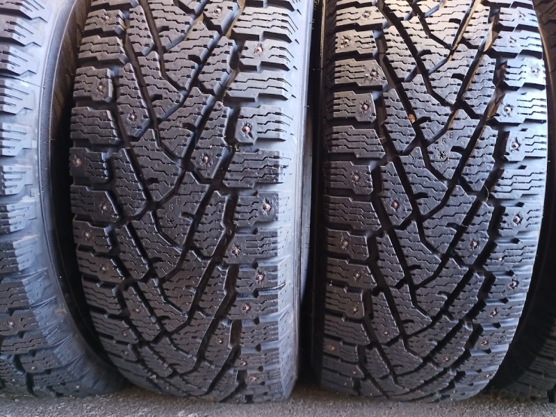 Nokian Hakkapeliitta C3 112R