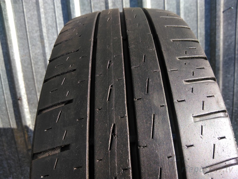 Pirelli Carrier 104R