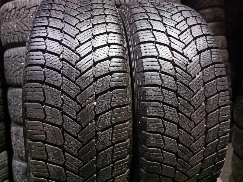 Michelin X-Ice Snow 100T