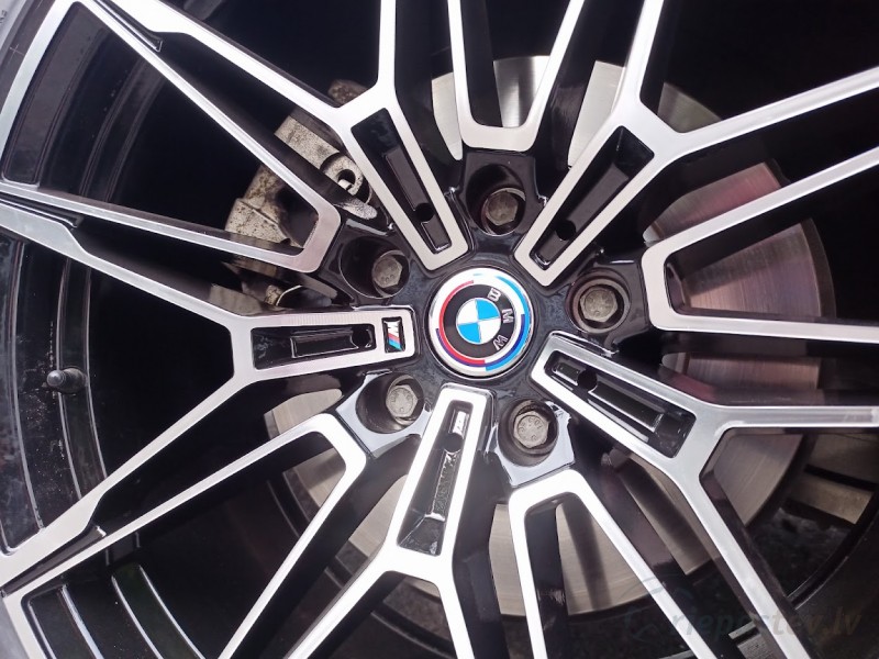 BMW M uzlīmes 19mm x 11mm(1.9cm x 1.1cm) 